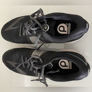 Brooks pureflow 4, black/anthracite, men’s 11.5